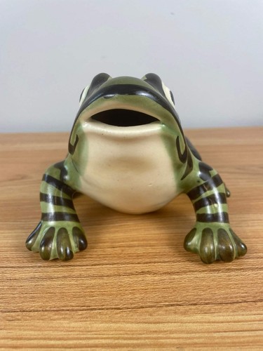 Vintage Brush McCoy Pottery Large 8"" Frog Figurine Garden Statue - Picture 2 of 6