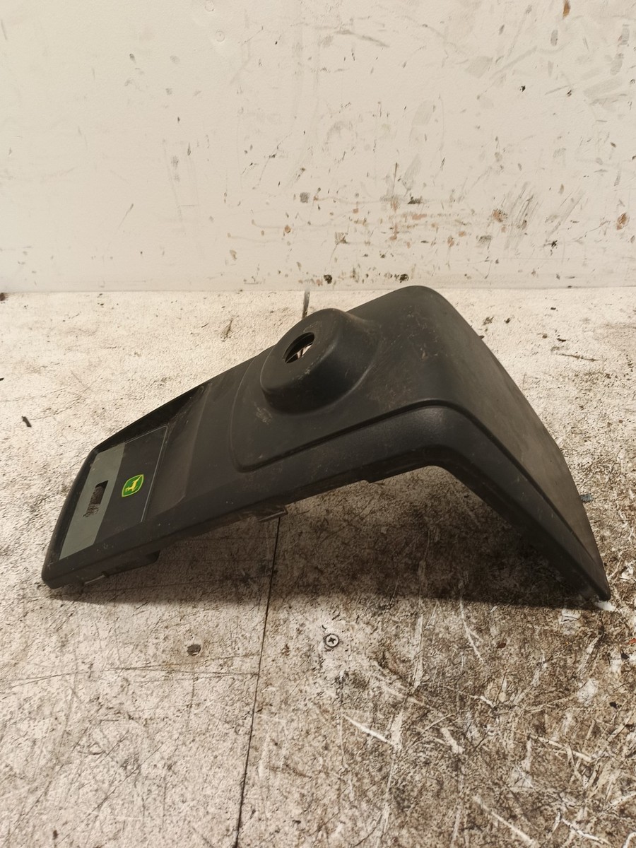 John Deere Center Instrument Panel Dash M152352 X300 X300R X304