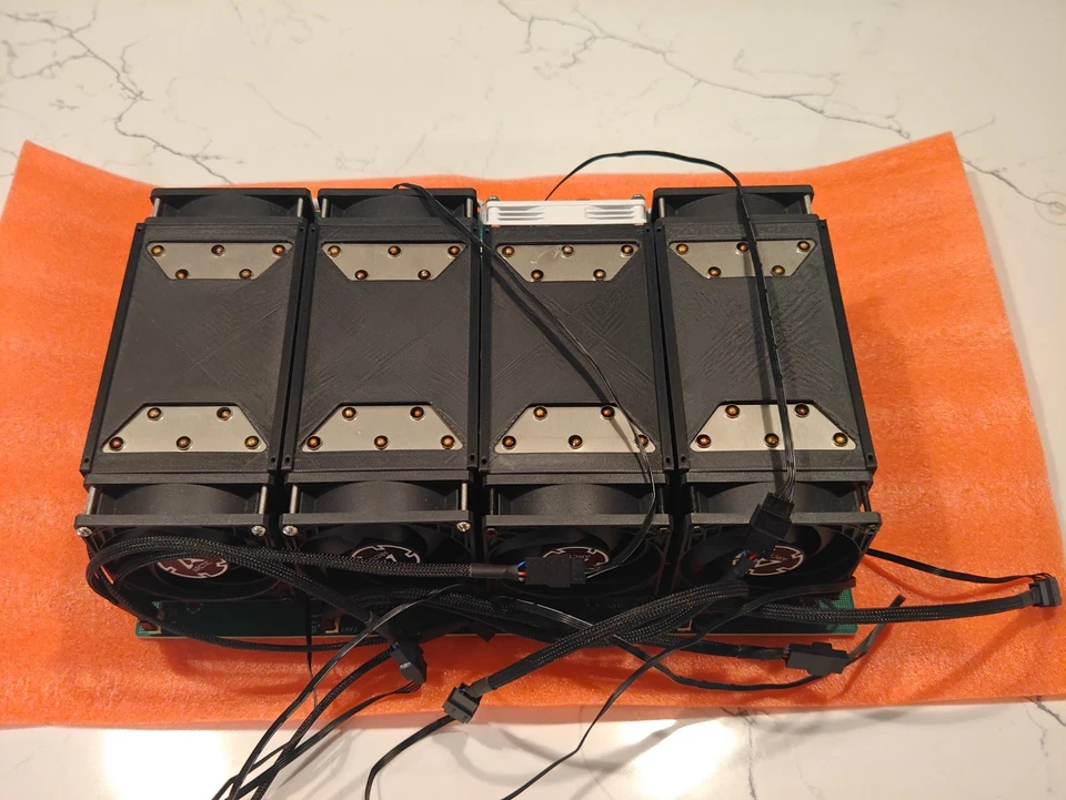 Custom 4x NVIDIA TESLA V100 16GB SXM2 to 2x PCIe x16 64G VRAM AI Compute Node - Image 4 of 4