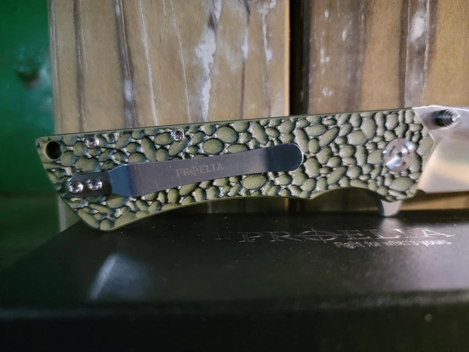 Proelia TX301GN Tactical Liner-Lock Folder Satin D2 WC Blade with G10 Handles - Image 4 of 4