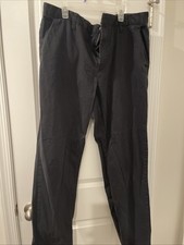 Men  s Black Slacks