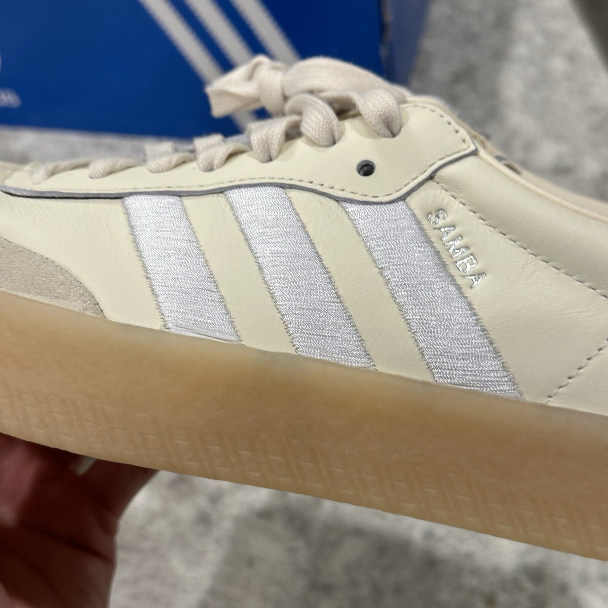 Size 11 Woman's (9.5 Men's) - Adidas Sambae Wonder White