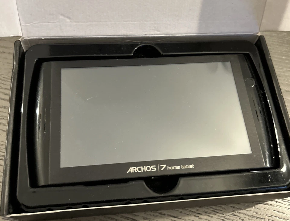 Archos 7 8GB Android Home Tablet V2 MP4/MP3/Photo Viewer (501521) BOXED - Image 4 of 4