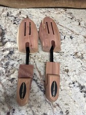 Allen Edmonds Cedar Wood Shoe Trees Size XL Made In USA W/Spring, Black Plate