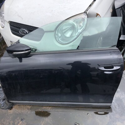 VW SCIROCCO (2008-2014) FRONT DOOR PASSENGER LEFT SIDE IN BLACK WITHOUT MIRROR