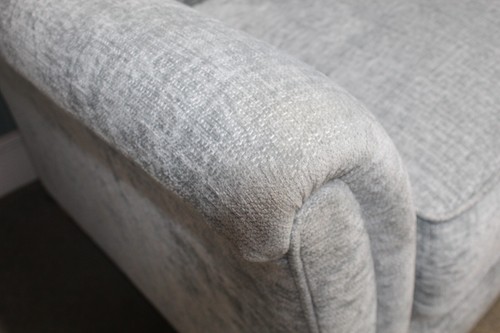 PARKER KNOLL DEVONSHIRE L2 SEATER SOFA IN DUCK EGG BLUE FABRIC. RRP £1897. - Picture 5 of 11
