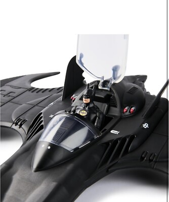 DC Comics 1992 Batman Returns Batwing and 4