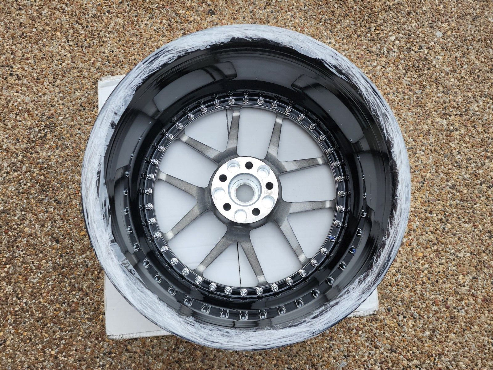 MODULARE B18 BRUSH 2 PIECE FORGED 20" WHEEL SET ONLY FOR FERRARI F430 & 360