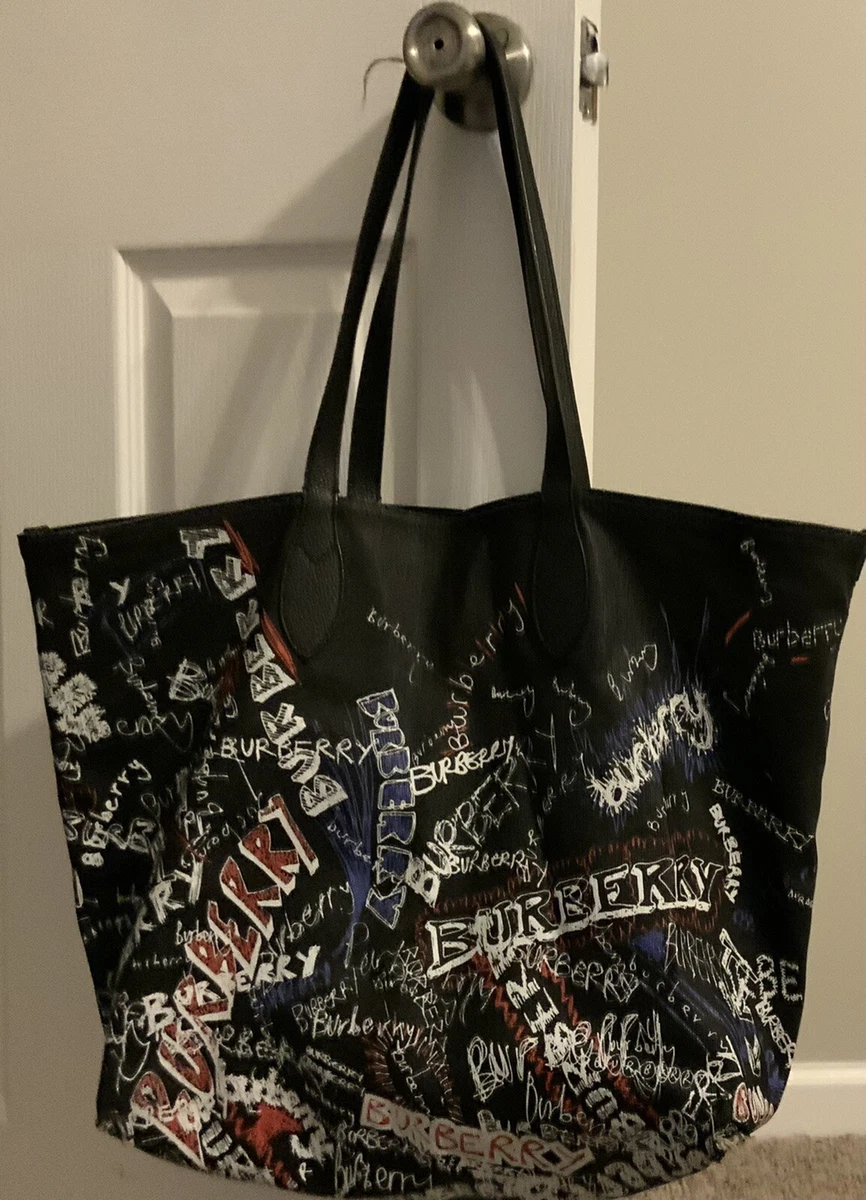 Burberry doodle tote sale