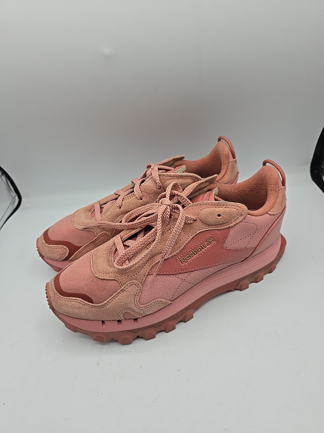 Reebok Cardi B x Classic Suede Leather V2 Pink Sneakers Athletic Shoes Size 9