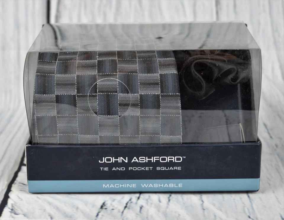 Corbata y Cuadrado de Bolsillo John Ashford Para Hombre Clásico Gris Caja de Regalo Corbata 3.5"X59" Foto 2 de 4