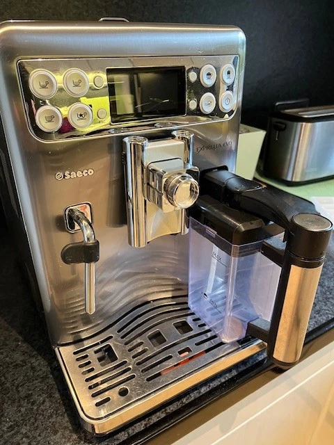 kaffeevollautomat Saeco,  wurde durch Werkstatt geprüft 