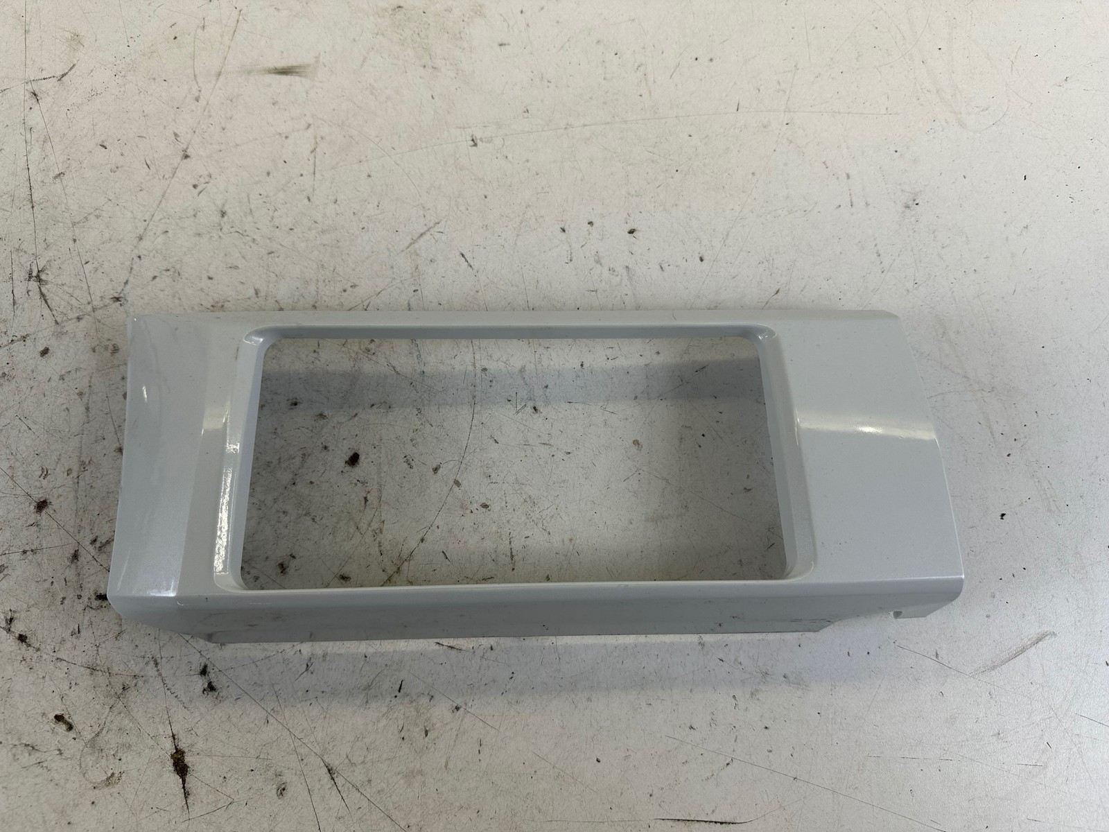 Subaru BRZ Stereo Surround Dash Trim White Toyota GT 86 Scion FR-S 13-16 OEM