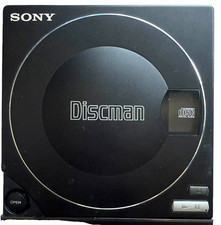RARE SONY D-10 DISCMAN COMPACT DISC PLAYER WITH BP 100 BATTERY PACK  CASE AS IS