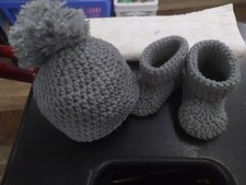 Crochet Baby Hat and Booties, new, gray, newborn, warm sets