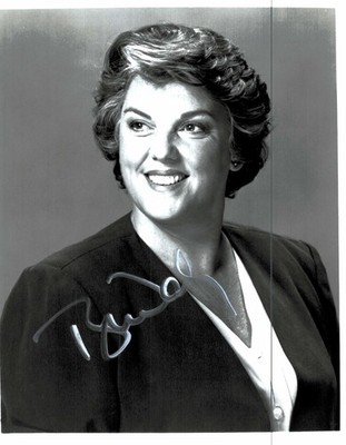 Tyne Daly     **   Original Unterschrift auf Großfoto   **   NG- 32 e