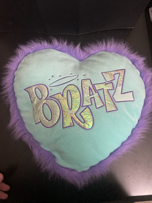 Vintage Bratz dolls MGA home decor pillow room purple heart shaped brats
