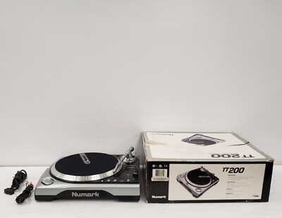 Numark TT200 ダイレクトドライブ ターンテーブル 2台セット Numark TT200 ダイレクトドライブ ターンテーブル 2台セット