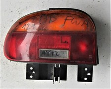 Feu arrière Mazda 121