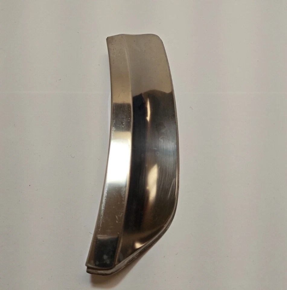 1963-1964 Dodge Dart Accessory Rear Wheel Opening Stone Deflector 2495120 NOS - Image 3 of 4