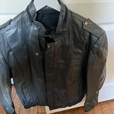 Vintage High Quality Leather Le Village Du Cuir Leather Jacket Womens 44