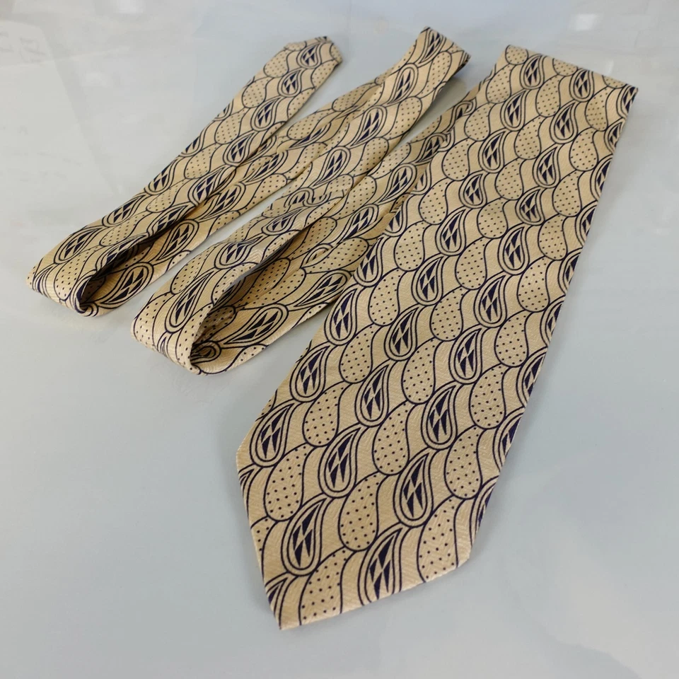 Diseñador Corbata Cuello Hombres Crema Caqui Abstracto Paisley Seda Traje JOSEPH ABBOUD ITALIA Foto 4 de 4