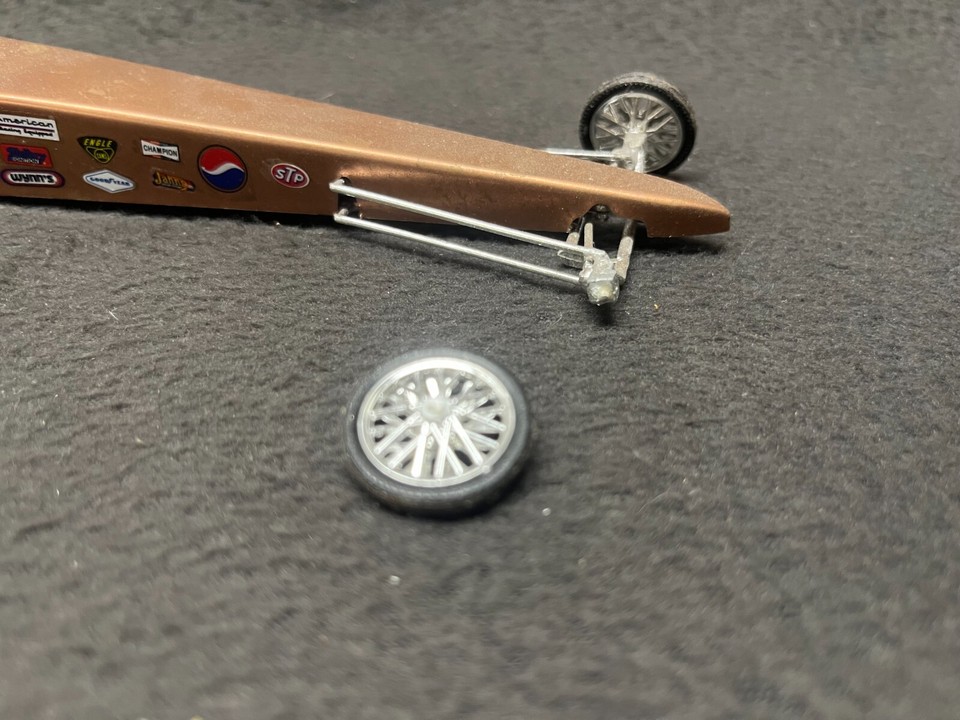 AMT Copperhead Dragster Rear-Engine Model 1/25 Hemi Blower Engine Drag ...