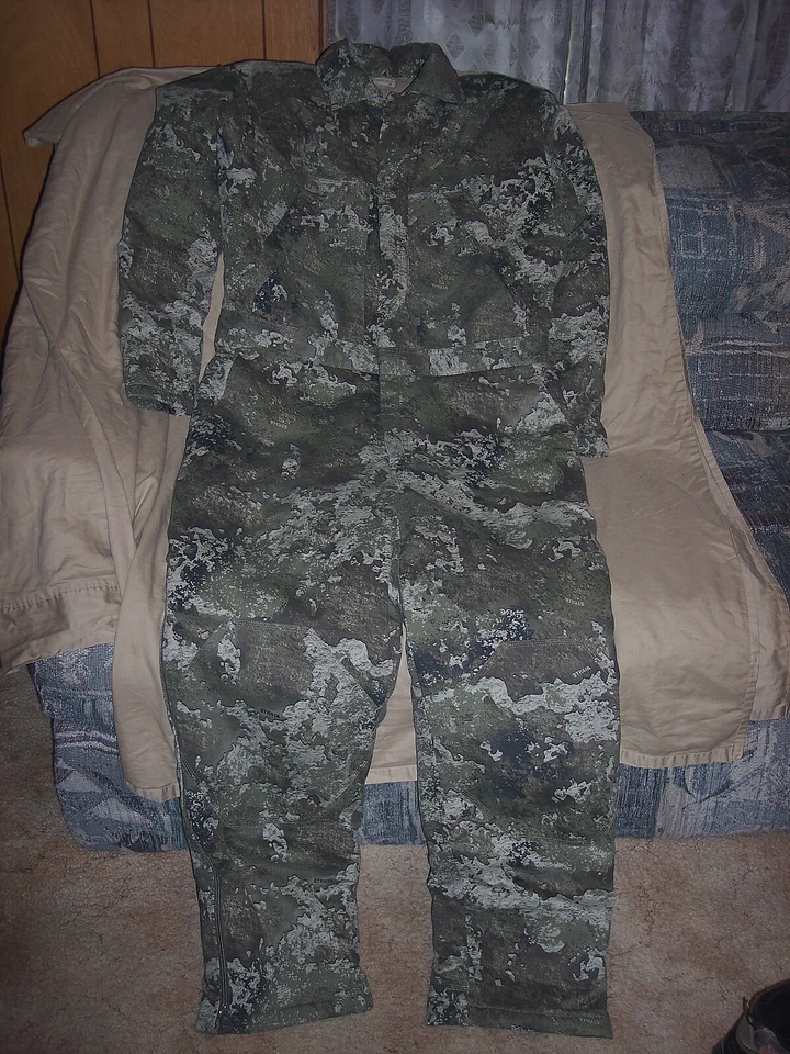 Mens Camo Hunting Coveralls Strata Camo Coveralls Insulated Coveralls Large Tall - Image 2 of 4