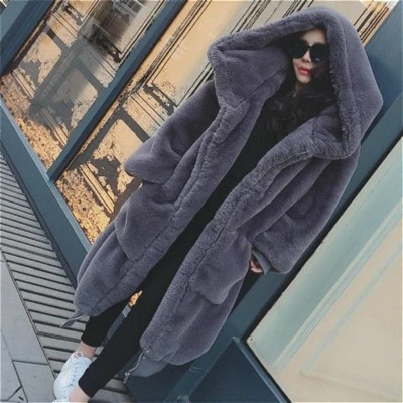 manteau long avec capuche fourrure