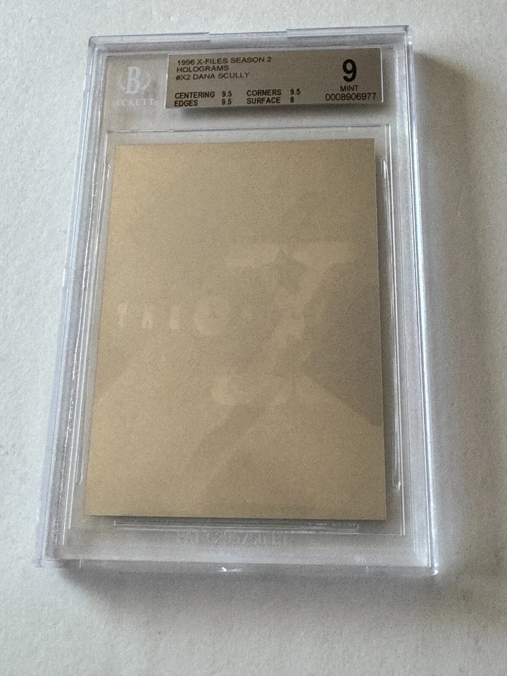 1996 Topps X-FILES Hologram 3-D Effect Card GILLIAN ANDERSON Dana Scully BGS 9 - Image 3 of 4