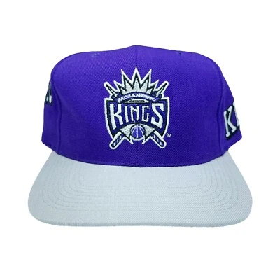 VTG RARE SACRAMENTO KINGS WOOL SPORTS SPECIALTIES TWO TONE SIDE SCRIPT SNAPBACK  - Image 1 of 4