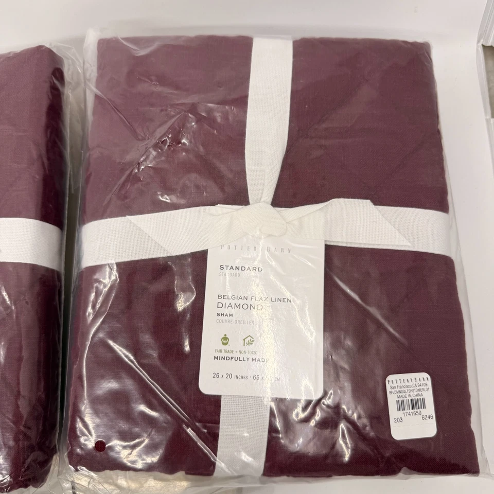 Juego estándar de dos fundas Pottery Barn acolchado Merlot lino belga diamante Foto 3 de 4