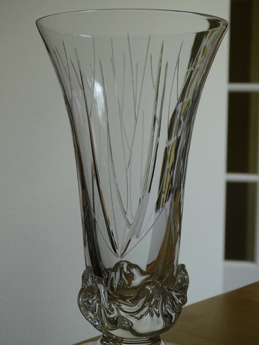 DAUM ANCIEN VASE CRISTAL MODELE SORCY + GRAVURE ht 20 cm - Foto 2 di 8