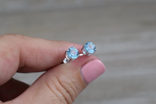 3Ct Round Solitaire Lab Created Aquamarine 14k White Gold Plated Stud Earrings - Picture 4 of 6