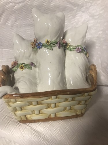 VINTAGE CERAMIC KITTENS IN BASKET MADE IN ITALY SEE DESCRIPTION - Picture 4 of 8