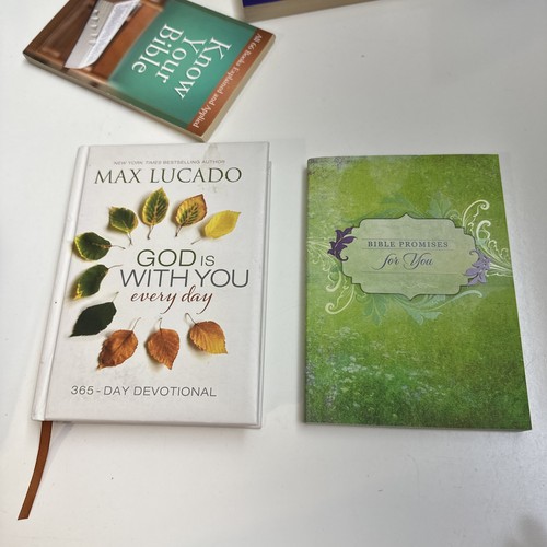 Lot of 20+ Christian & Religious Books Bibles Devotionals Inspiration Faith - Foto 19 di 22