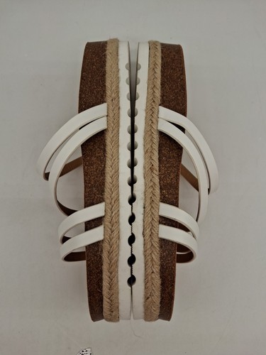 DV Dolce Vita Womens Sz 9.5 White Carlee Slip On Slide Sandal Platform - Picture 9 of 11