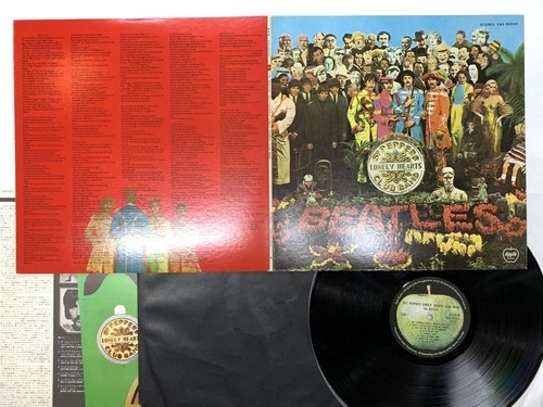 The Beatles Sgt. Pepper's Lonely Hearts Club Band Japan LP [98310ER]