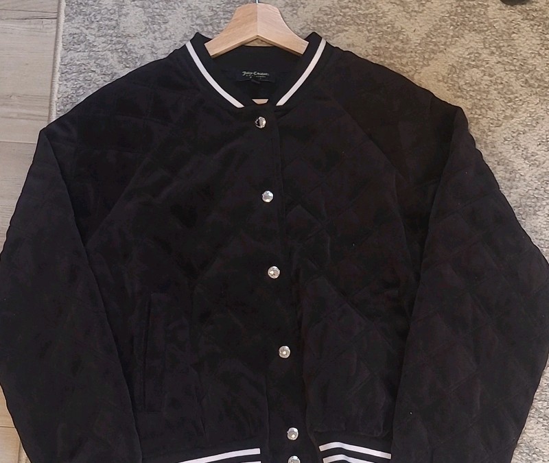 Juicy Couture Black Label Quilted Logo Button Bomber Jacket L Black WTKJ111552