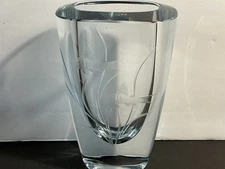 Strombergshyttan Vase Etched Glass Two Fish In Seaweed -Signed & Numbered