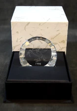 Swarovski 1998 Engraved Crystal Pegasus Fabulous Creatures Disc NIB (KMT)