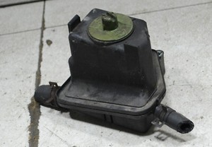 VW Golf 4 IV 1J 1998 Servo Öl Behälter 1J0422371B #135025-H298