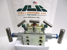 PARKER PHOENIX 5-VALVE MANIFOLD , P6M5SFLFLCSVZ , SURPLUS