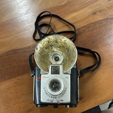 Vintage Kodak Brownie STARFLASH Camera