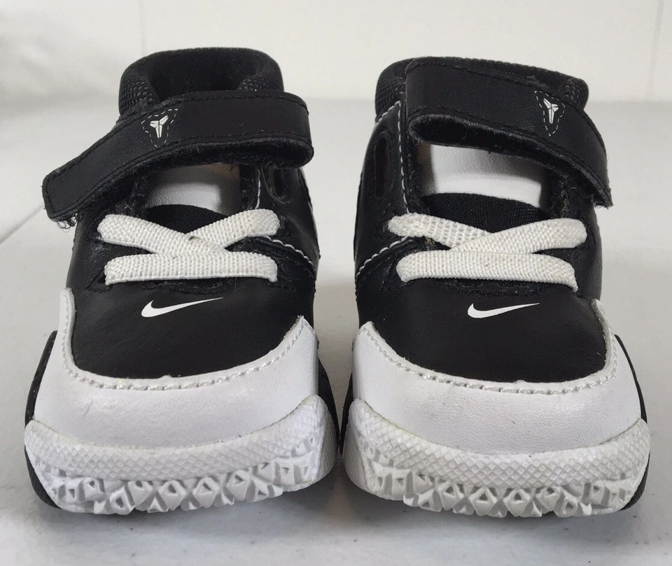 VNDS 2005 Nike Air Zoom Kobe Bryant 1 OG Black White Baby Toddler 2c 313169-012 - Image 4 of 4