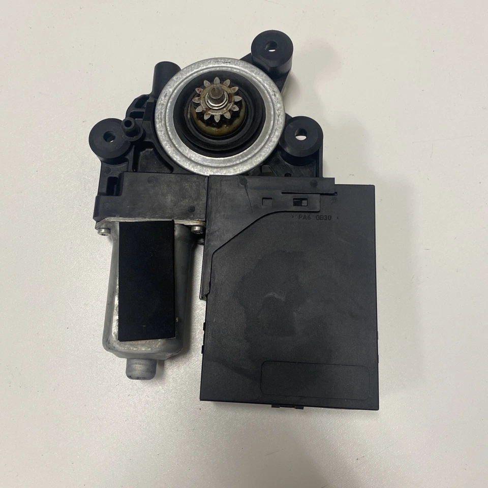 Motor limpador de janela 2007-2008 VOLVO V50 S40 FABRICANTE DE EQUIPAMENTO ORIGINAL 30798108AB - Imagem 3 de 4