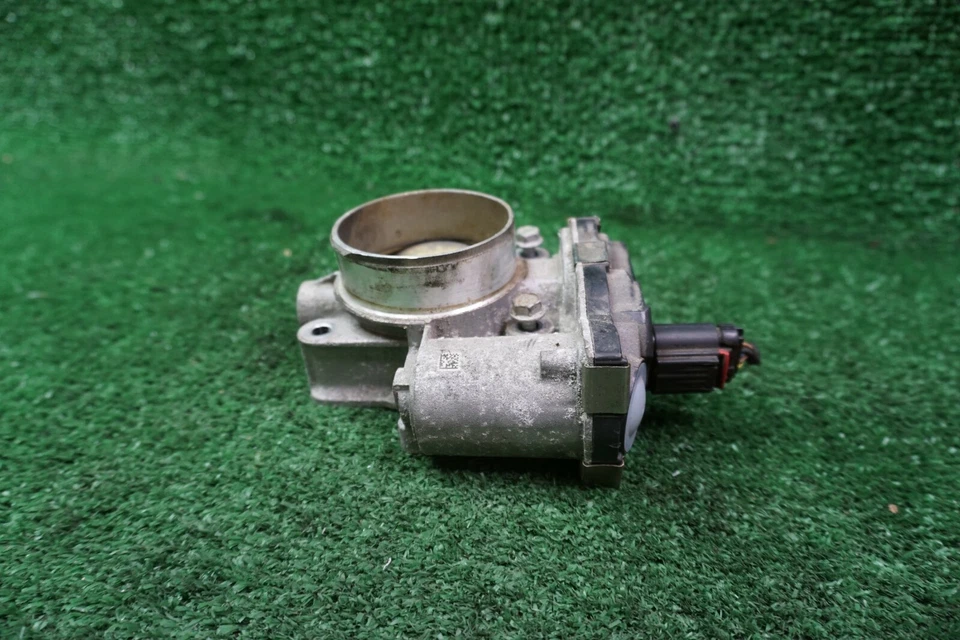 2013 CHEVROLET MALIBU 2.4L Throttle Body OEM 12670834 - Image 4 of 4