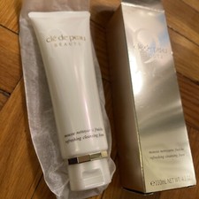 cle de peau Refreshing cleansing foam 110ml / 4.2oz NIB
