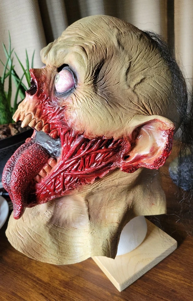 Halloween Tongue Slasher Horror High-Quality Latex Deluxe Mask  - Image 2 of 4