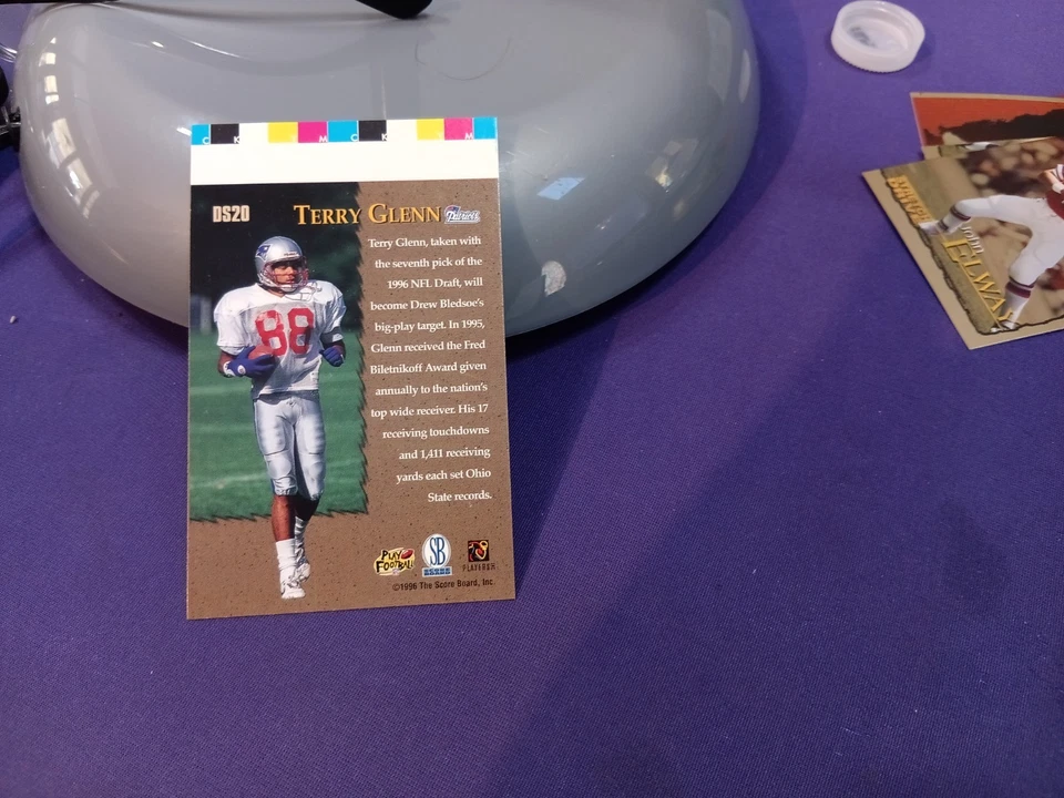 1996 TERRY GLENN PRO LINE STRETCH DRIVE GOLD SILVER FOIL SIGNATURE ERROR PROOF - Image 4 of 4